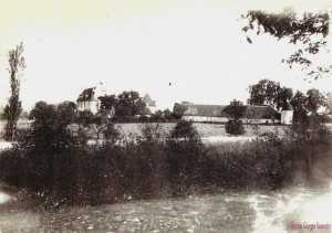 Chateau de La Brosse-Ce chateau a ete rase lors de la construction de La Charite